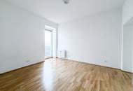 FAMILIENHIT: Ruhige 3-Zimmer-Wohnung mit Blick ins Grüne &amp; PKW-Stellplatz