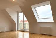 Helle 4-Zimmer DG-Maisonette mit Balkon nahe U1!