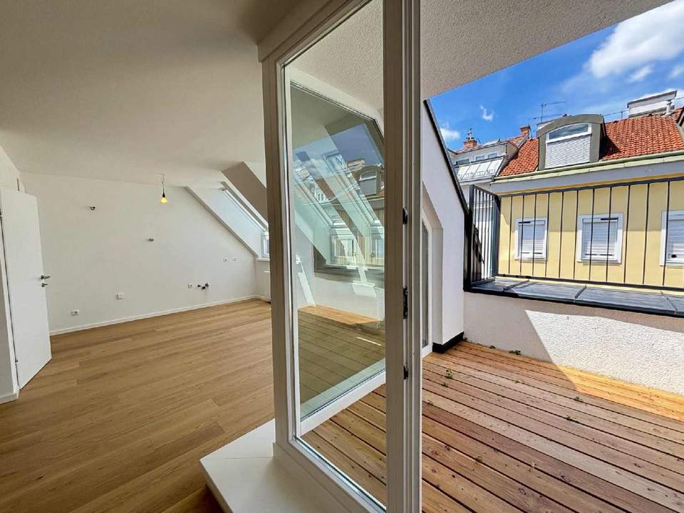 Sonnendurchflutete Maisonette mit Charme & Terrasse & Garage beim Kutschkermarkt 1180 Wien