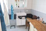 Sackgassenlage - Reihenmittelhaus mit 4 Zimmer und 2 Carportplätzen!