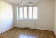1190! Familienfreundliche 4-Zimmer Wohnung mit Balkon und Blick ins Grüne ab November 25!