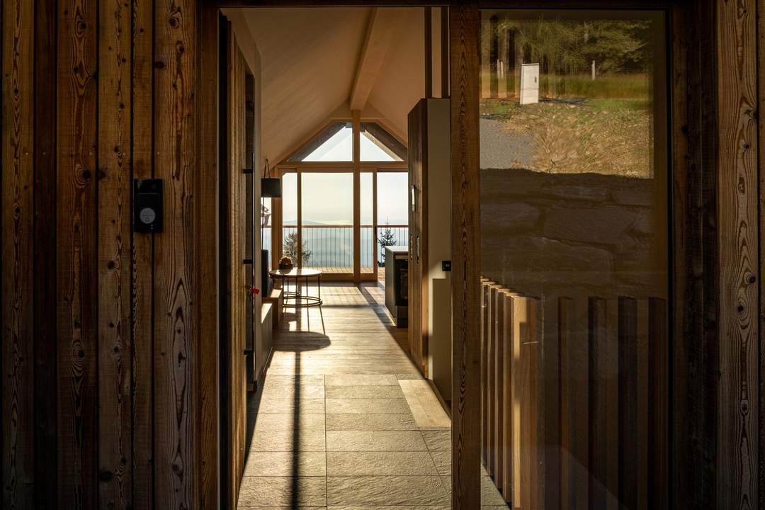 Stilvolles Almhaus mitten in den Nockbergen auf der Hochrindl