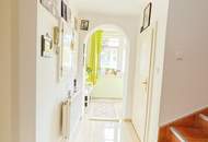 Charmantes Einfamilienhaus mit Einliegerwohnung, Garten und Garage – vielseitig nutzbar