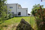 Wohnen im Weinparadies – Exklusive Gartenwohnung mit Panoramablick in Sankt Bartholomä