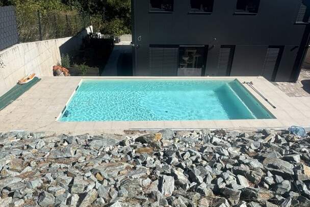 Eine Villa die sich abhebt, exklusives Architektur-Highlight, KNX Smart Home, Niedrigenergiehaus mit Pool, Photovoltaik- und Klimaanlage, elektrisch. Raffstores, Haus-kauf, 1.550.000,€, 2372 Mödling