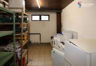 Ruhig gelegenes, gemütliches, sofort beziehbares Einfamilienhaus mit Terrasse, Kamin, Doppel-Garage und separatem Carport in Ritzing