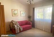 Doppelhaushälfte (Bild linke Seite) mit Garten zu vermieten