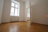 Traumhaftes Altbaubüro***Balkon in den Innenhof***