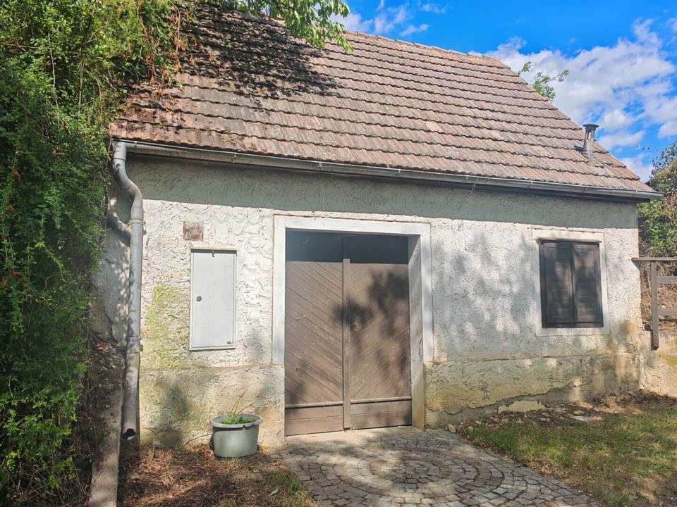 🍇 Kleiner Weinkeller mit Weingarten in Toplage bei Krems