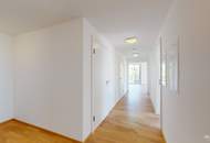 Helle Terrassenwohnung inklusive Pool, Weinkeller, Fitness- und Wellnessbereich