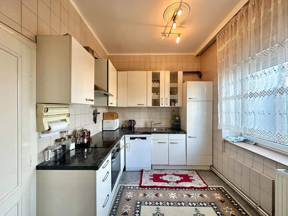 Neuer Preis - Großes Einfamilienhaus in ruhiger Lage!