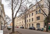 Modern ausgestattete Altbauwohnung (2 Zi. + Küche) nahe Q19 - ab März - ideal für Paare!