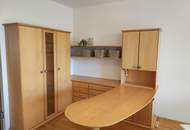 Wohnjuwel mit 4 Zimmern, Balkon und Schlossblick Barrierefrei, in zentraler Lage, mit Tiefgarage und Balkon und vielen Extras!