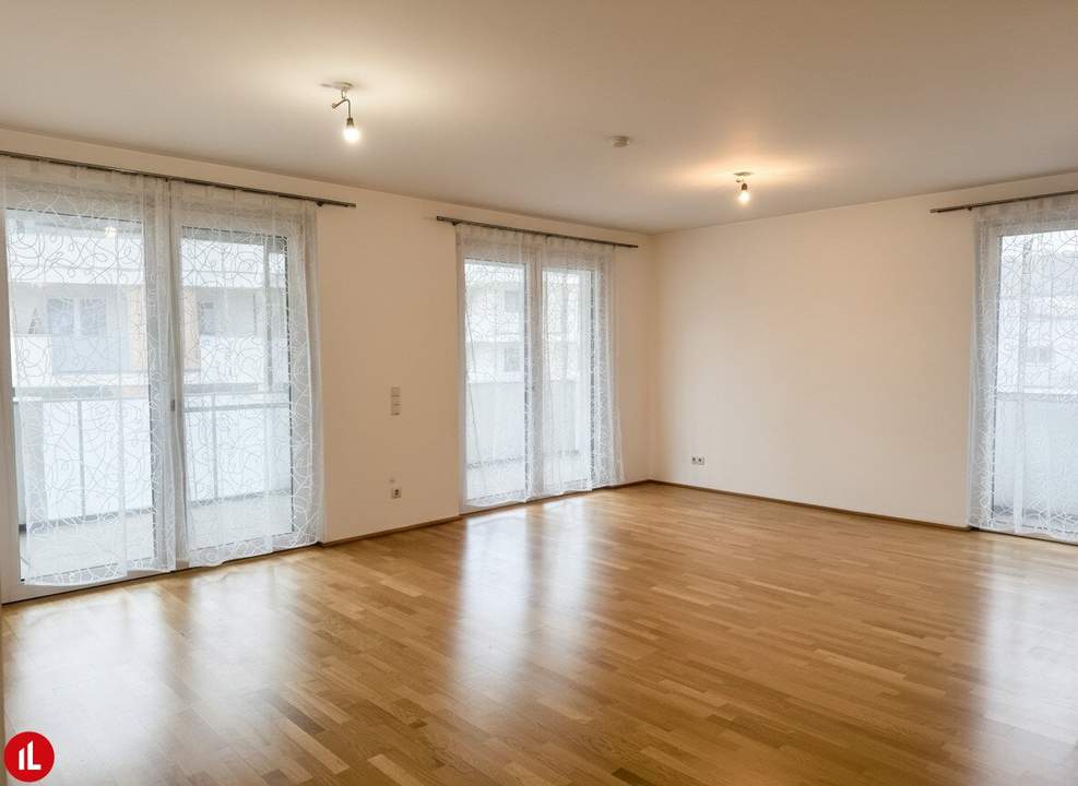 Schwechat- 2 Zimmer Mietwohnung mit großer Terrasse Richtung Süd-Westen - traumhaft!!