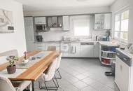 CHARMANT IN SONNIGER RUHELAGE