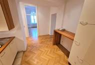 Stilvolles Altbaubüro im wunderschönen Palais // Servitenviertel // Nähe 1. Bezirk