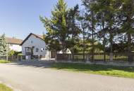 Wasserstraße - renovierungsbedürftiges Einfamilienhaus mit Garage