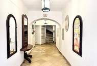 Modernes Wohnen in historischer Biedermeierliegenschaft! Voll möbliertes City-Apartment nächst Kärntner Straße!