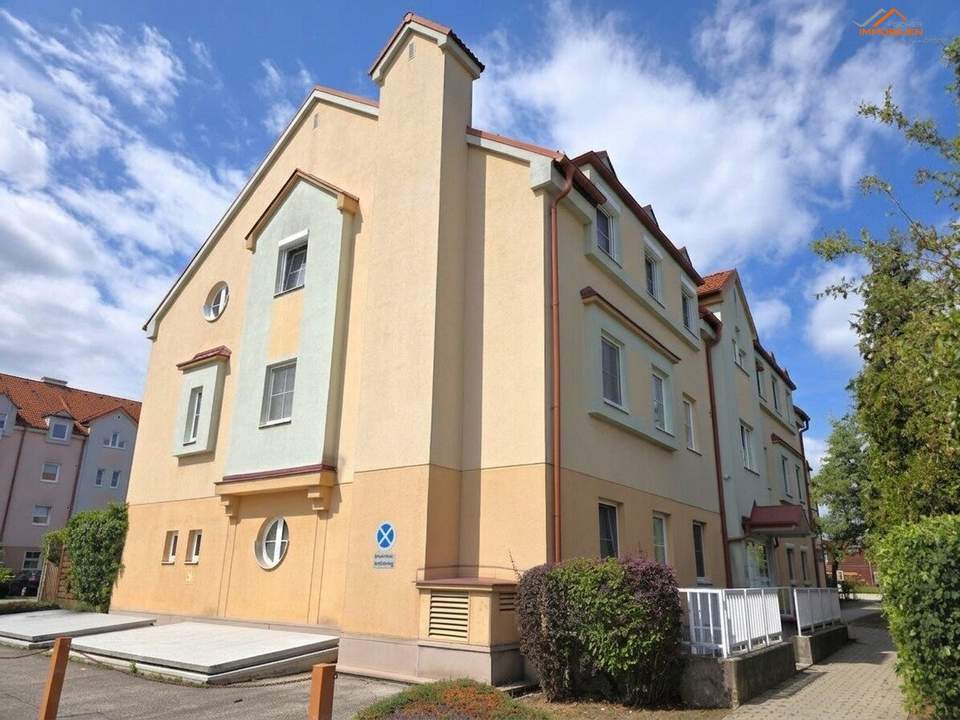 3-Zimmer-Wohnung mit Loggia, Stellplatz in sonniger Lage - Neunkirchen