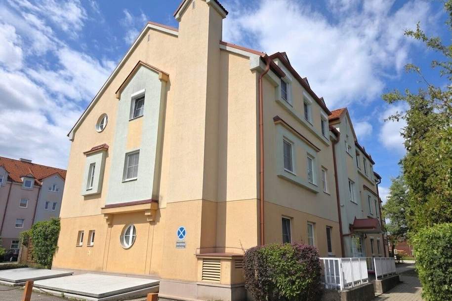3-Zimmer-Wohnung mit Loggia, Stellplatz in sonniger Lage - Neunkirchen, Wohnung-kauf, 179.000,€, 2620 Neunkirchen