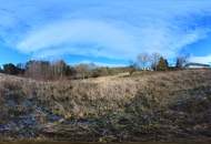 Großes Baugrundstück mit Wald ohne Bauzwang