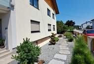 Wohnjuwel mit 2 Wohnungen (ca. 290 m² Wfl.), 2 Terrassen, Gartenareal mit Pool &amp; Poolhaus - Neuzeug