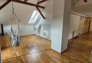 SELTENE GELEGENHEIT: ZWEIFAMILIENHAUS MIT TERRASSE &amp; SCHLOSSBLICK ? OBEN WOHNEN, UNTEN GESTALTEN