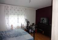 Einfamilienhaus mit viel Wohnfläche, Keller und Garten!