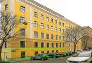 Ebenerdiges Büro mit straßenseitigem Zugang zu vermieten