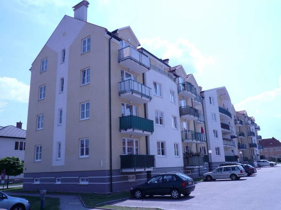 Helle 3 Zimmer Wohnung