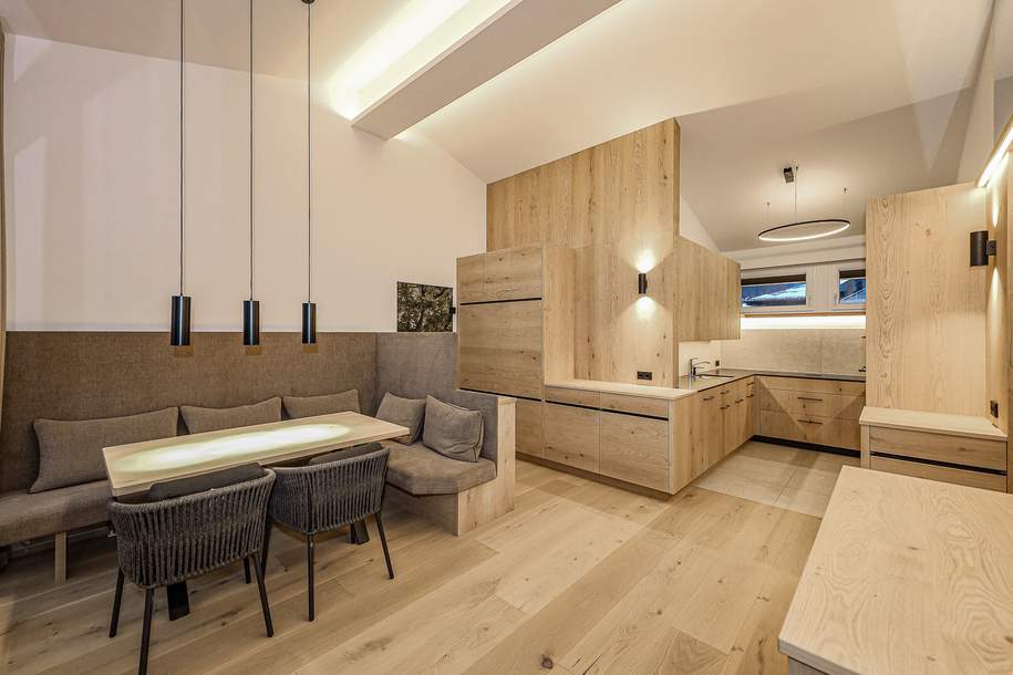 Exklusive Dachgeschosswohnung - nur Hauptwohnsitz, Wohnung-miete, 2.350,00,€, 6370 Kitzbühel