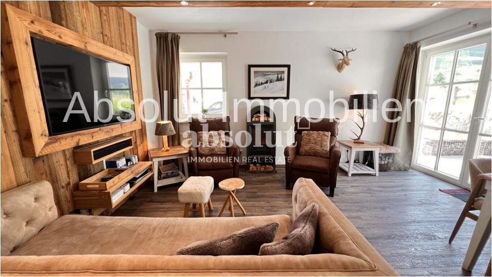 Modernes Appartement mit 73 m² in Kaprun. Ruhige Lage, Terrasse und Sauna. Touristische Vermietung!