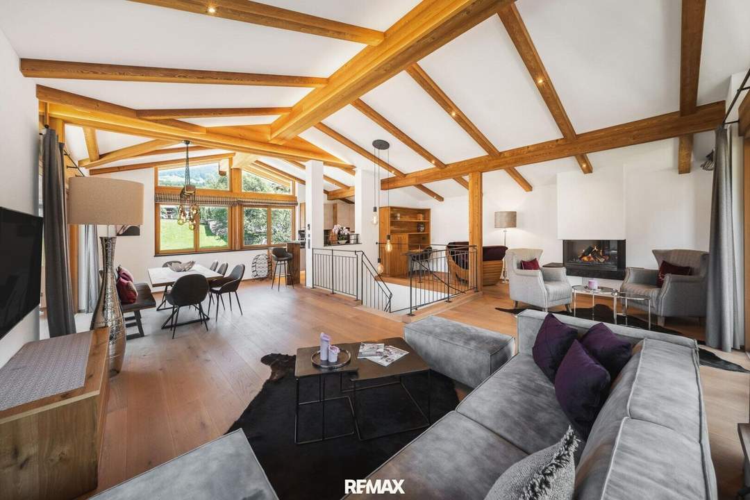 Alpiner Wohnkomfort auf höchstem Niveau – Exklusives Chalet mit Kaiserblick in Aurach