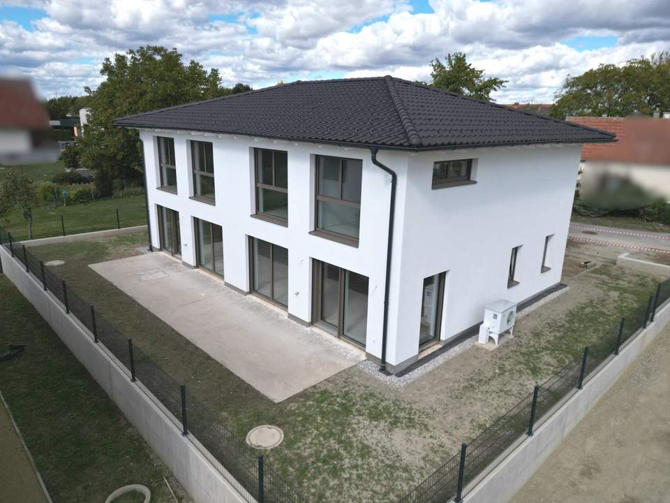 ERSTBEZUG! IHR NEUES ZUHAUSE IM GRÜNEN - 6 MODERNE DOPPELHAUSHÄLFTEN MIT GARTEN