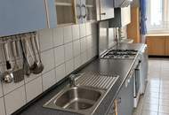 Helle 2-Zimmer-Wohnung mit unbefristetem Mietvertrag in Augartennähe
