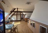 Herrliche Dachgeschosswohnung mit Weitblick! Autoabstellplatz inklusive!