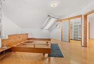 Helles und top ausgestattetes Einfamilienhaus mit großem Garten, Sauna &amp; Keller