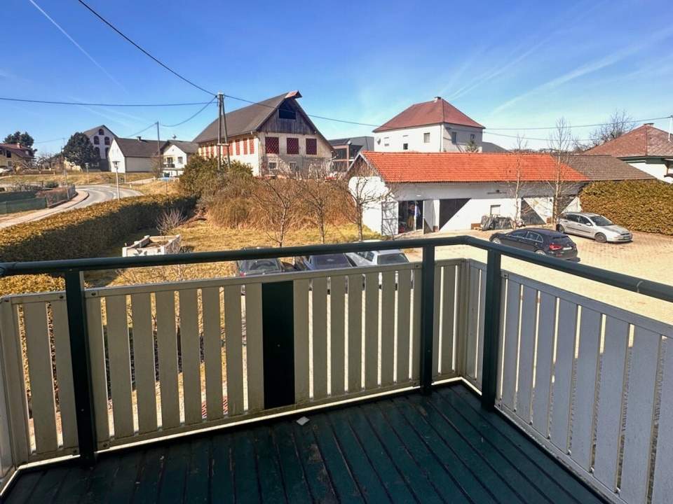 Helle 2-Zimmer Wohnung in sonniger Ruhelage