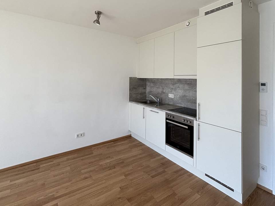 VIO PLAZA Living TOP 060 E04