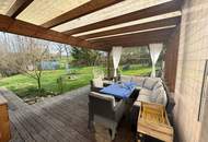 Mehrfamilienhaus mit großzügigem Garten