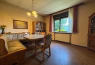 Charmanter Bungalow mit großem Garten in zentraler Ruhelage - sanierungsbedürftig
