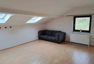 attraktives Einfamilienhaus mit zwei Wohneinheiten in ruhiger Siedlungslage