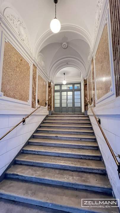 „Repräsentatives Altbau-Büro mit Stil – nahe dem Wiener Schwarzenbergplatz“ | ZELLMANN IMMOBILIEN