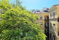Altbau-Poesie im 9.Bezirk bei der Votivkirche! Frisch saniert + Hofseitige Ruhelage + Flügeltüren + Traumhaftes Altbauhaus + Balkon Option! Stadtleben pur!