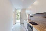 2-Zimmer-Wohnung mit großzügiger Loggia in saniertem Altbau