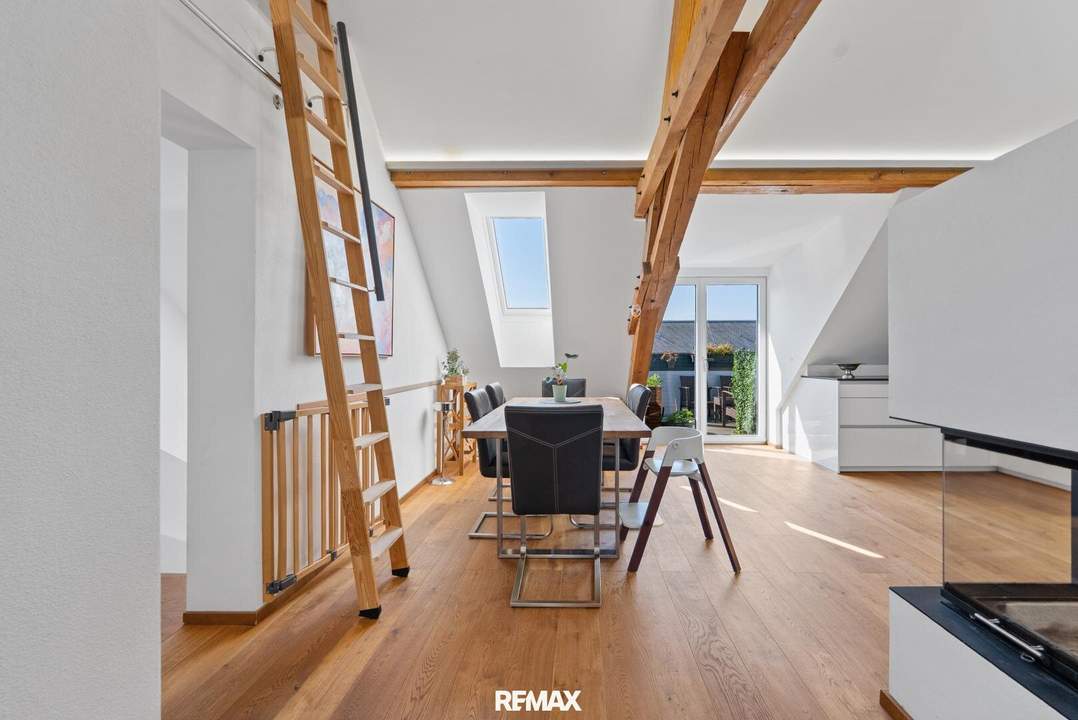 Zinshaus: Penthouse-Flair trifft Grünoase