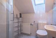 Schönes Einfamilienhaus mit kleinem Geschäftslokal und zusätzliches Auszugshaus