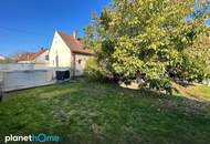 Gemütliches Einfamilienhaus mit großem Garten, Pavillon und Pool