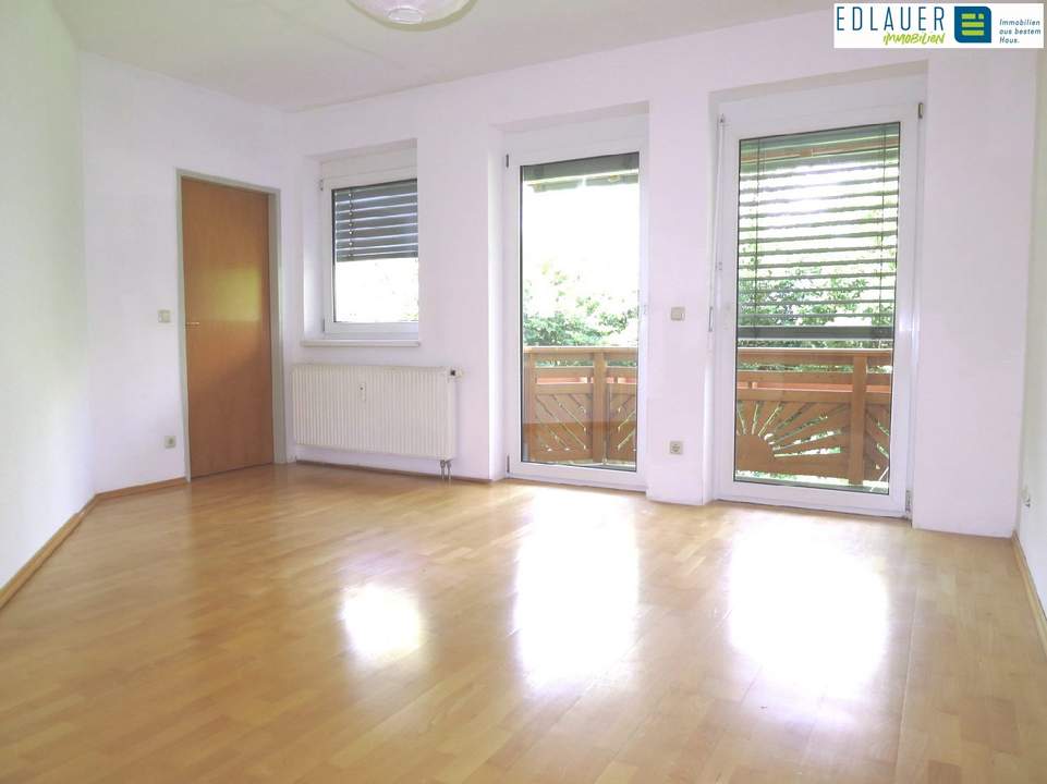 Großzügige 4-Zimmer-Mietwohnung in ruhiger Lage mit Balkon!