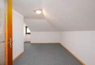 Solides Wohnjuwel mit Potenzial – Ein Haus, das auf seinen nächsten Lebensabschnitt wartet